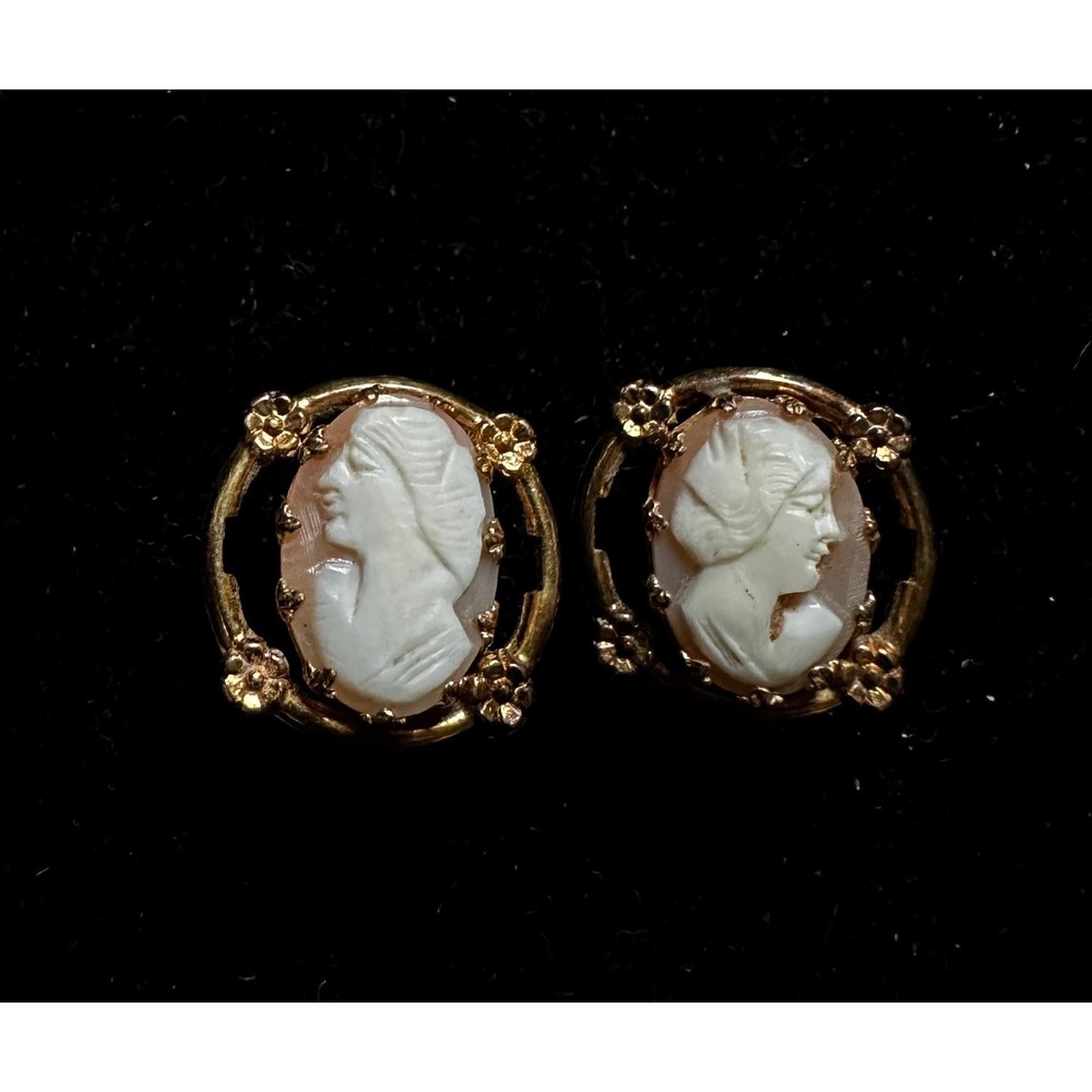 Vintage Screwback‎ Cameo Earrings Sterling w/ Gold Wash
